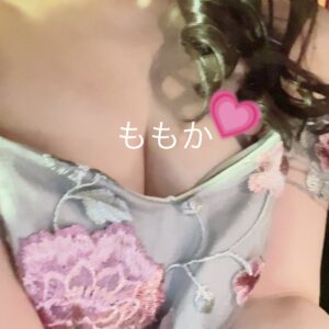 モモカブログ お着替え👗