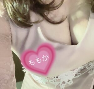 モモカブログ おにゅー👗