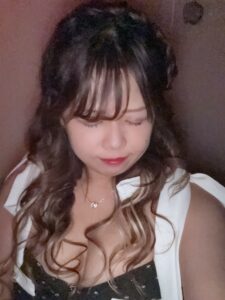 エマブログ 出勤しました💐