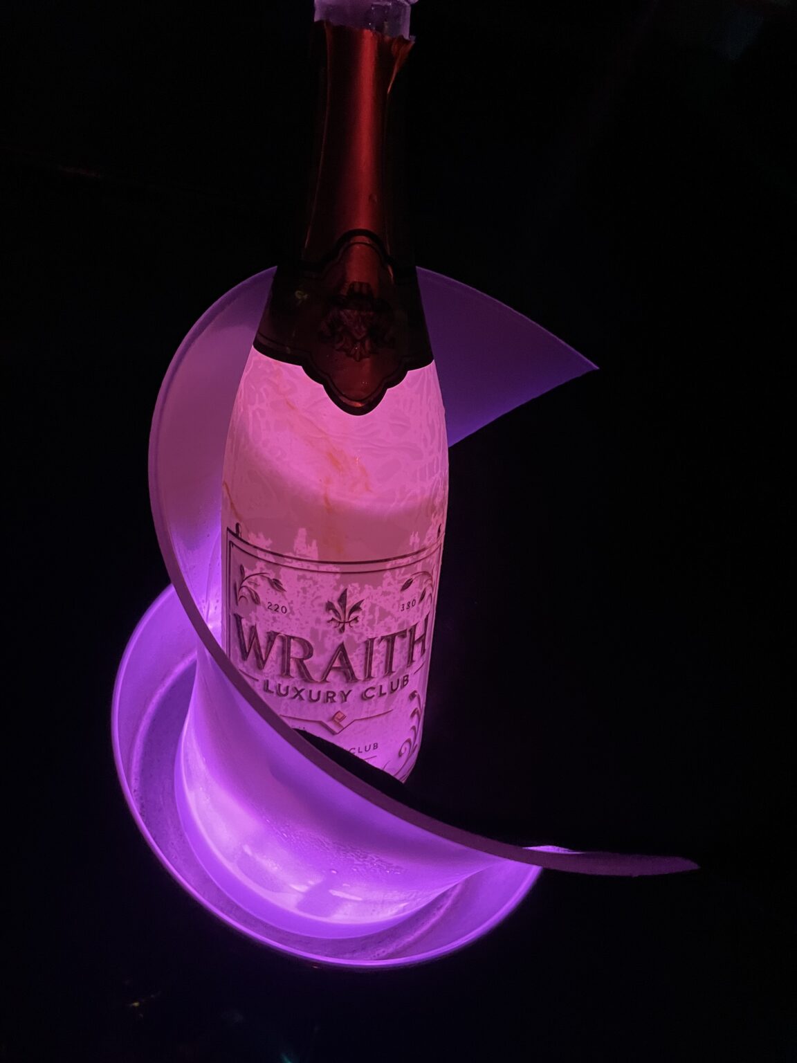 スズブログ 華金⊂( ･ω･ )⊃ - 新橋 セクキャバ おっパブ いちゃキャバ WRAITH レイス