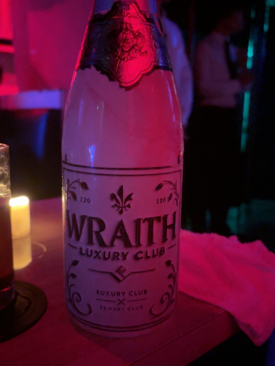ララブログ しゅっ🫶 - 新橋 セクキャバ おっパブ いちゃキャバ WRAITH レイス