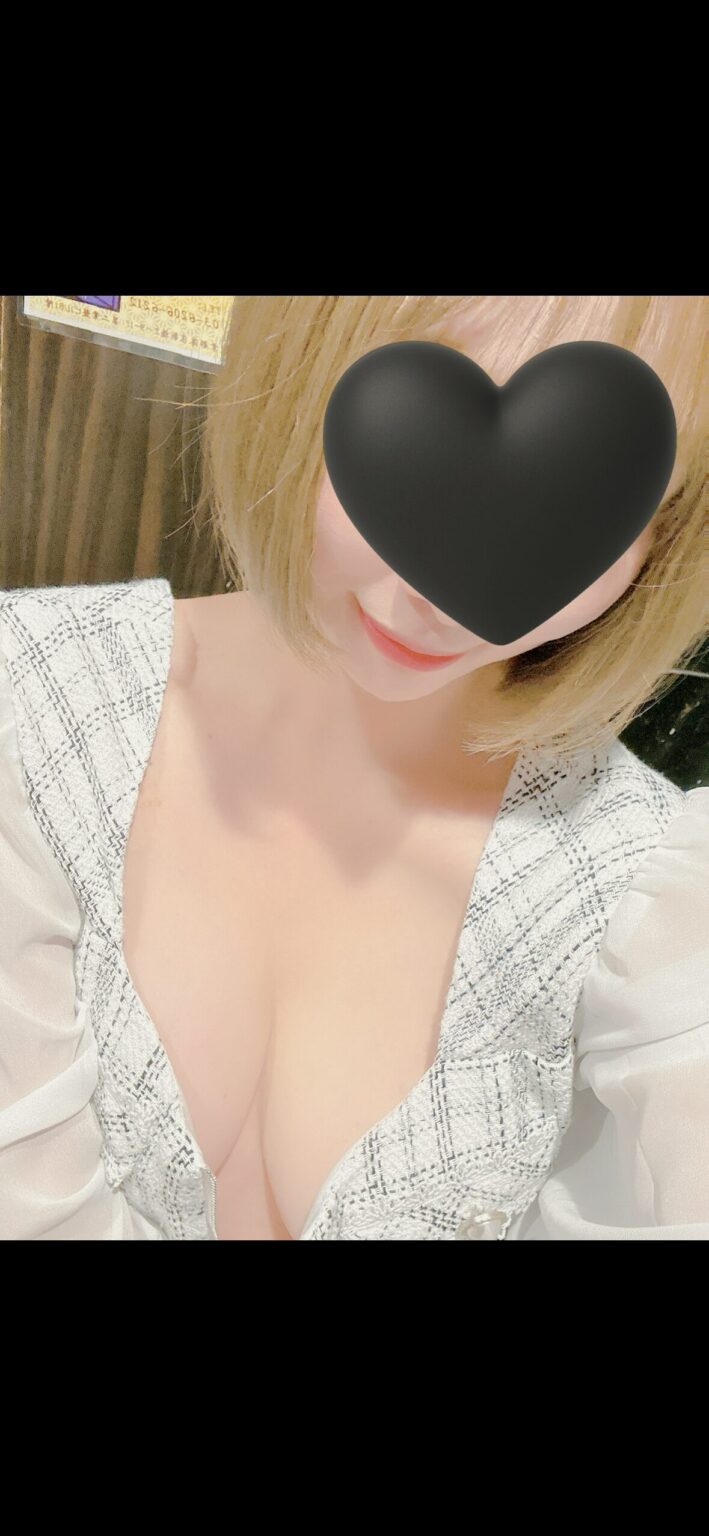 レレブログ 木曜日 - 新橋 セクキャバ おっパブ いちゃキャバ WRAITH レイス