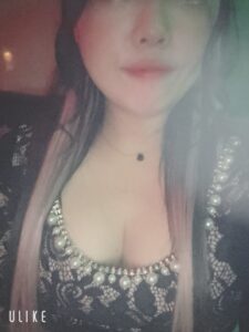 エマブログ ストレートハーフアップ✨💓