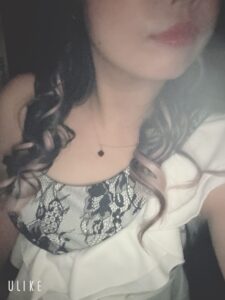 エマブログ 出勤した💞🫶🏻