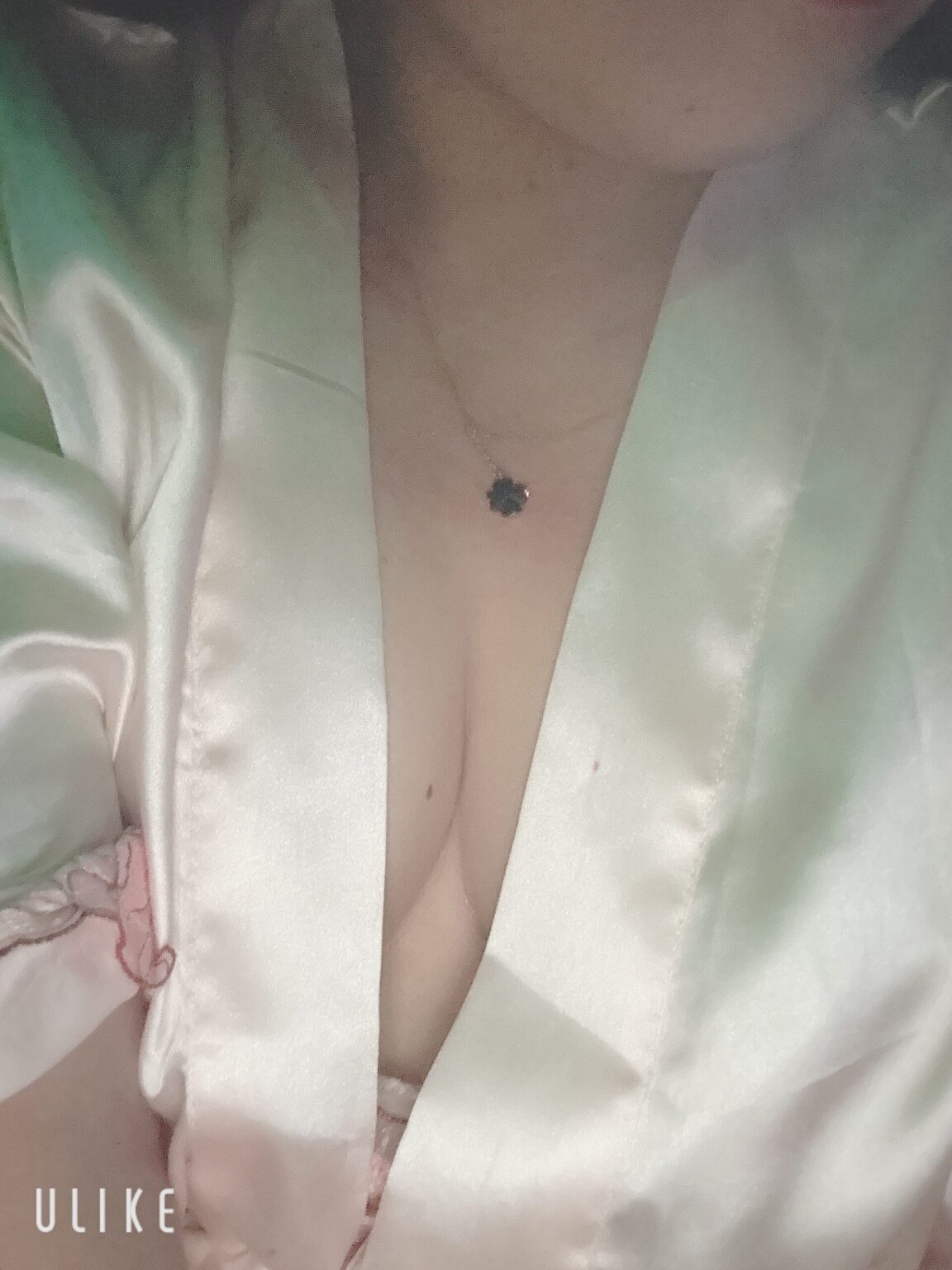 エマブログ ピンクバスローブ💕 - 新橋 セクキャバ おっパブ いちゃキャバ WRAITH レイス