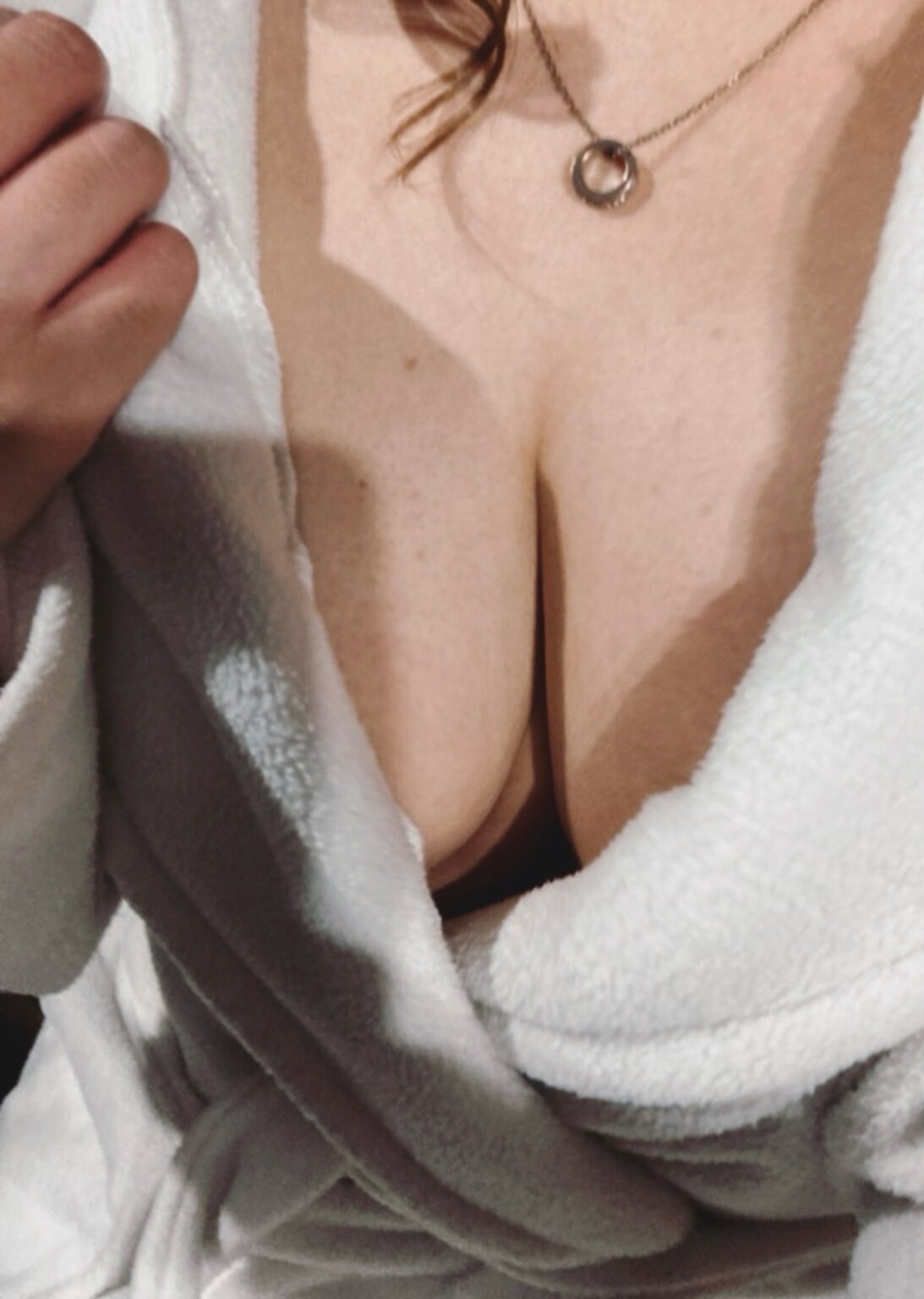 レイナブログ バスローブ👗 - 新橋 セクキャバ おっパブ いちゃキャバ WRAITH レイス