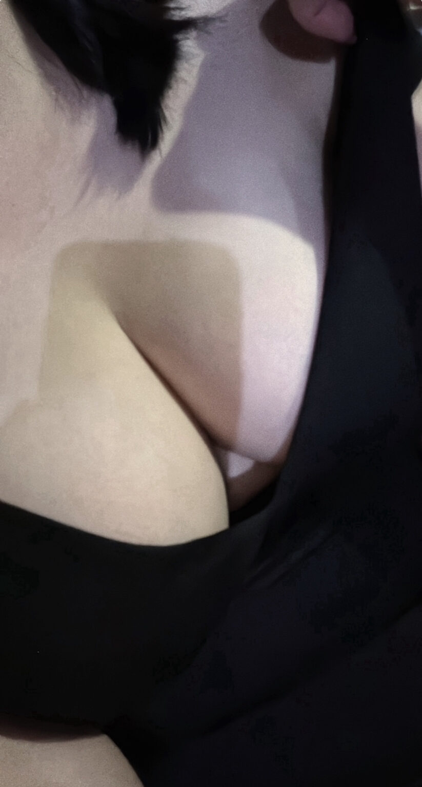 ユリナブログ にちようび - 新橋 セクキャバ おっパブ いちゃキャバ WRAITH レイス