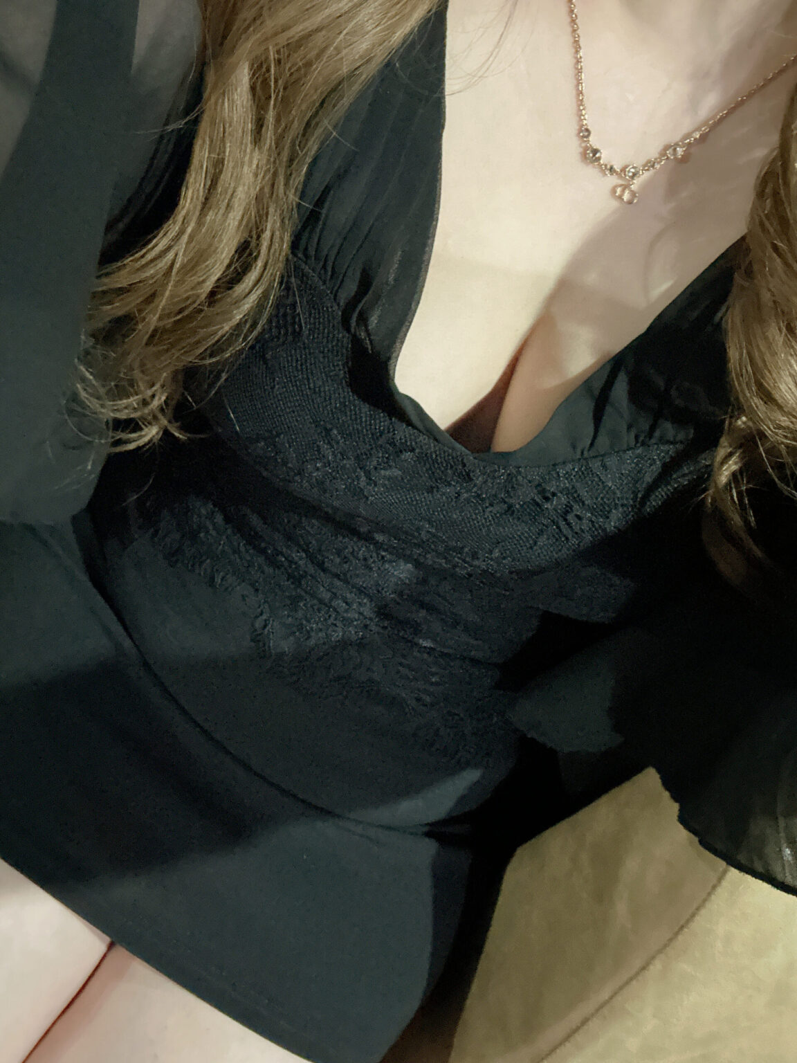 クルミブログ 華金！ - 新橋 セクキャバ おっパブ いちゃキャバ WRAITH レイス